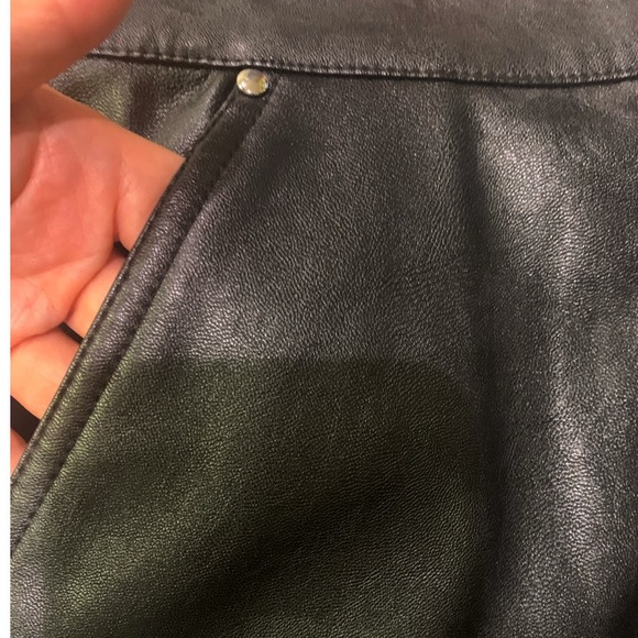 H&M Overalls Black Vegan Leather Short Bib Overall Dress Size 2 - Picture 6 of 11